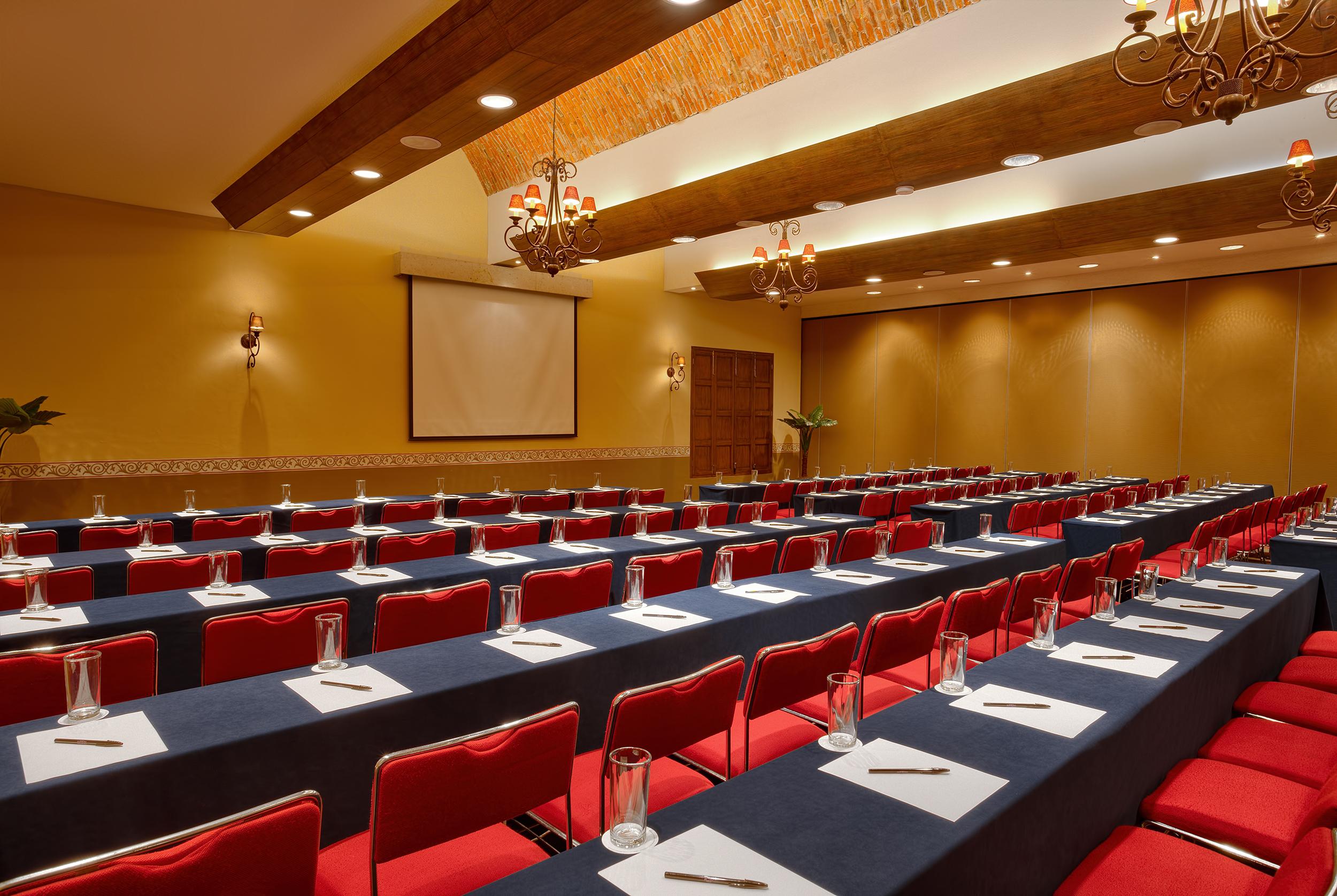 Hacienda Jurica By Brisas Hotel Queretaro Ngoại thất bức ảnh A typical conference room