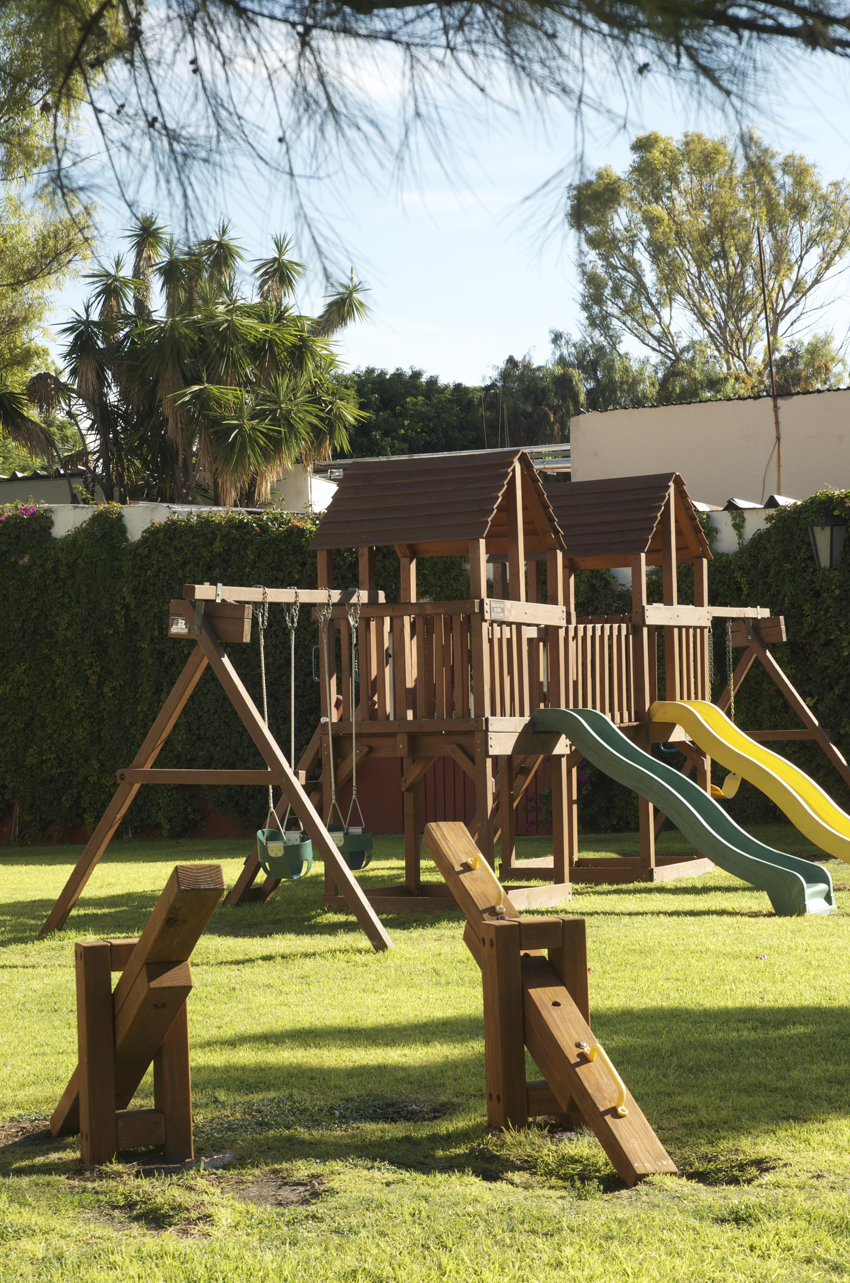Hacienda Jurica By Brisas Hotel Queretaro Ngoại thất bức ảnh A backyard playset