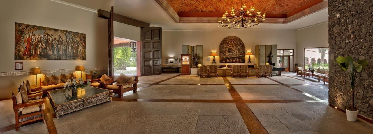 Hacienda Jurica By Brisas Hotel Queretaro Ngoại thất bức ảnh The lobby of the Taj Bengal